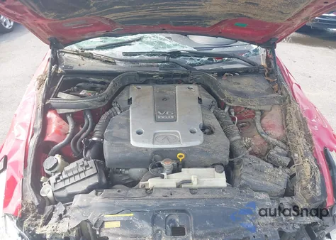 2013 Infiniti G37 Journey z USA, uszkodzony, nr VIN JN1CV6AP5DM302138